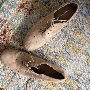 Adorable, Like New Franco Sarto Flats!